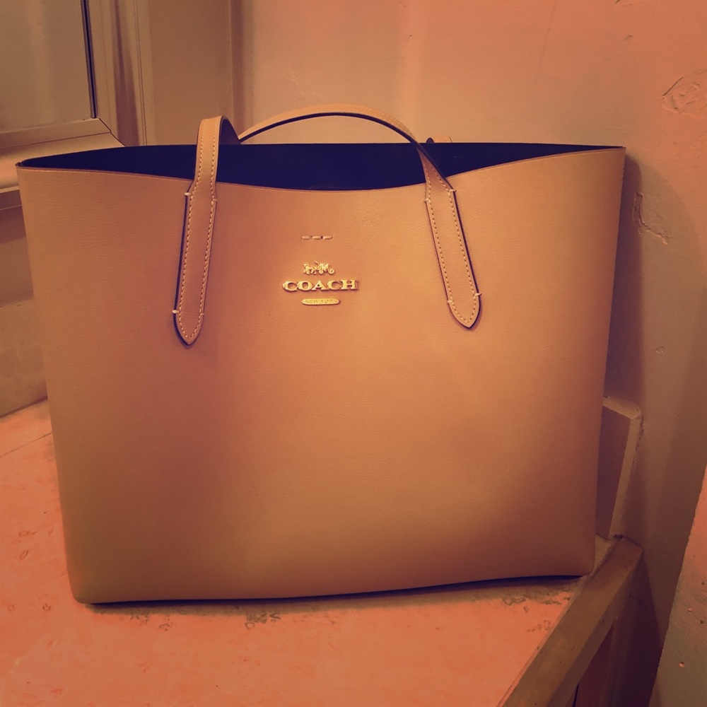 Coach tote